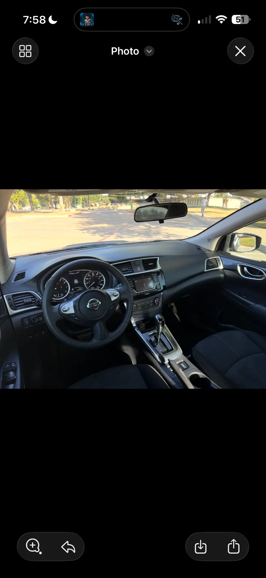 Nissan Sentra SR detail