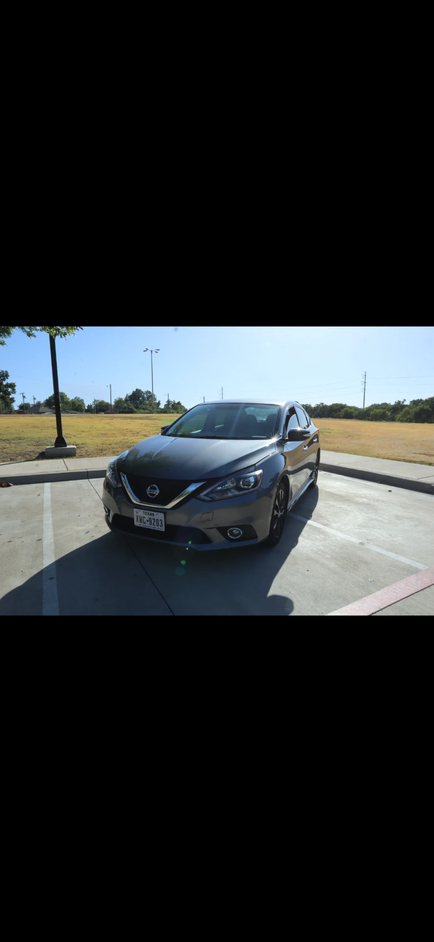 Nissan Sentra SR — Fuel-Efficient Sedan